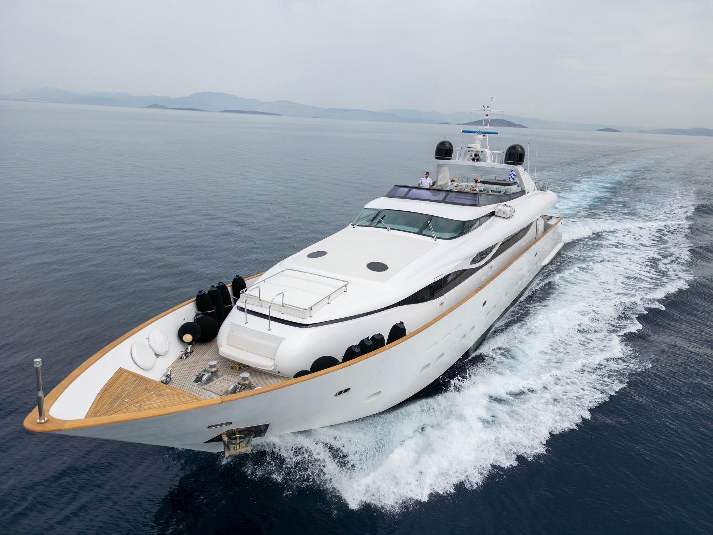 Yacht a motore Pareaki II