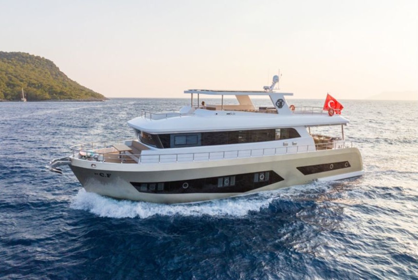 Trawler-Yacht von Cf