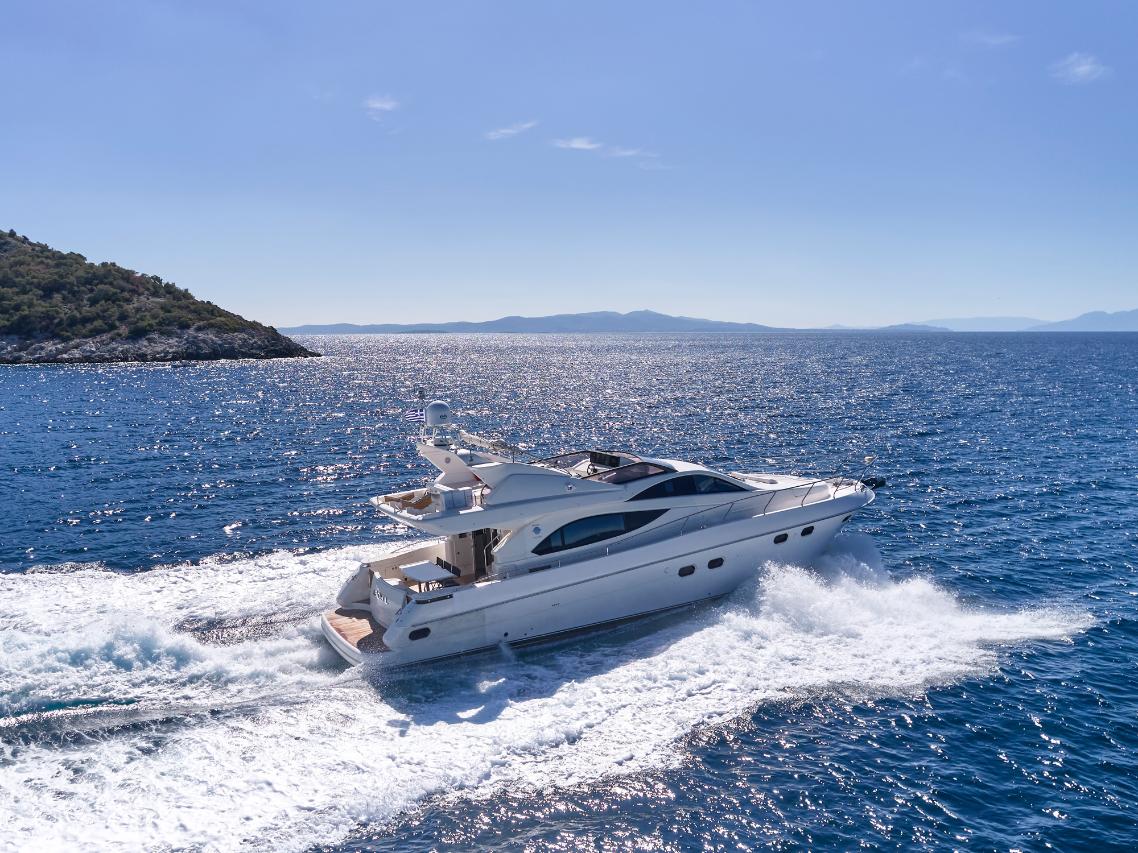 Motor Yacht Lady L
