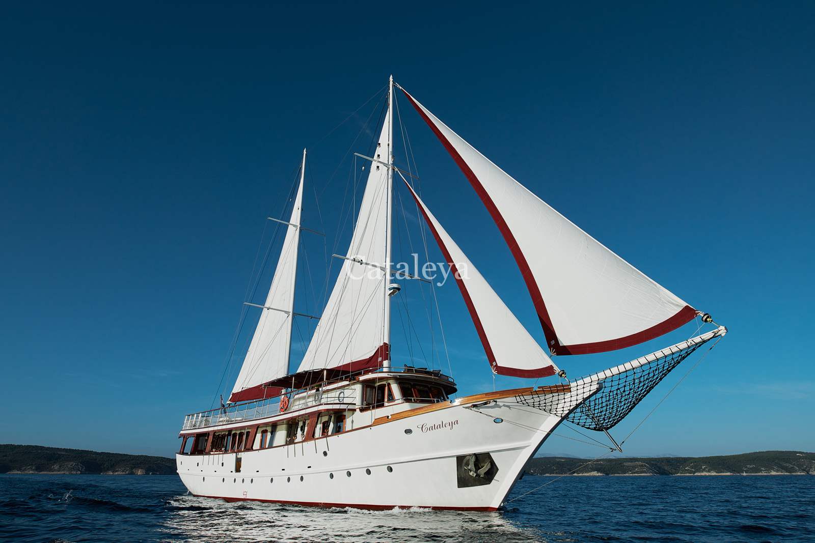 Yacht a motore Cataleya